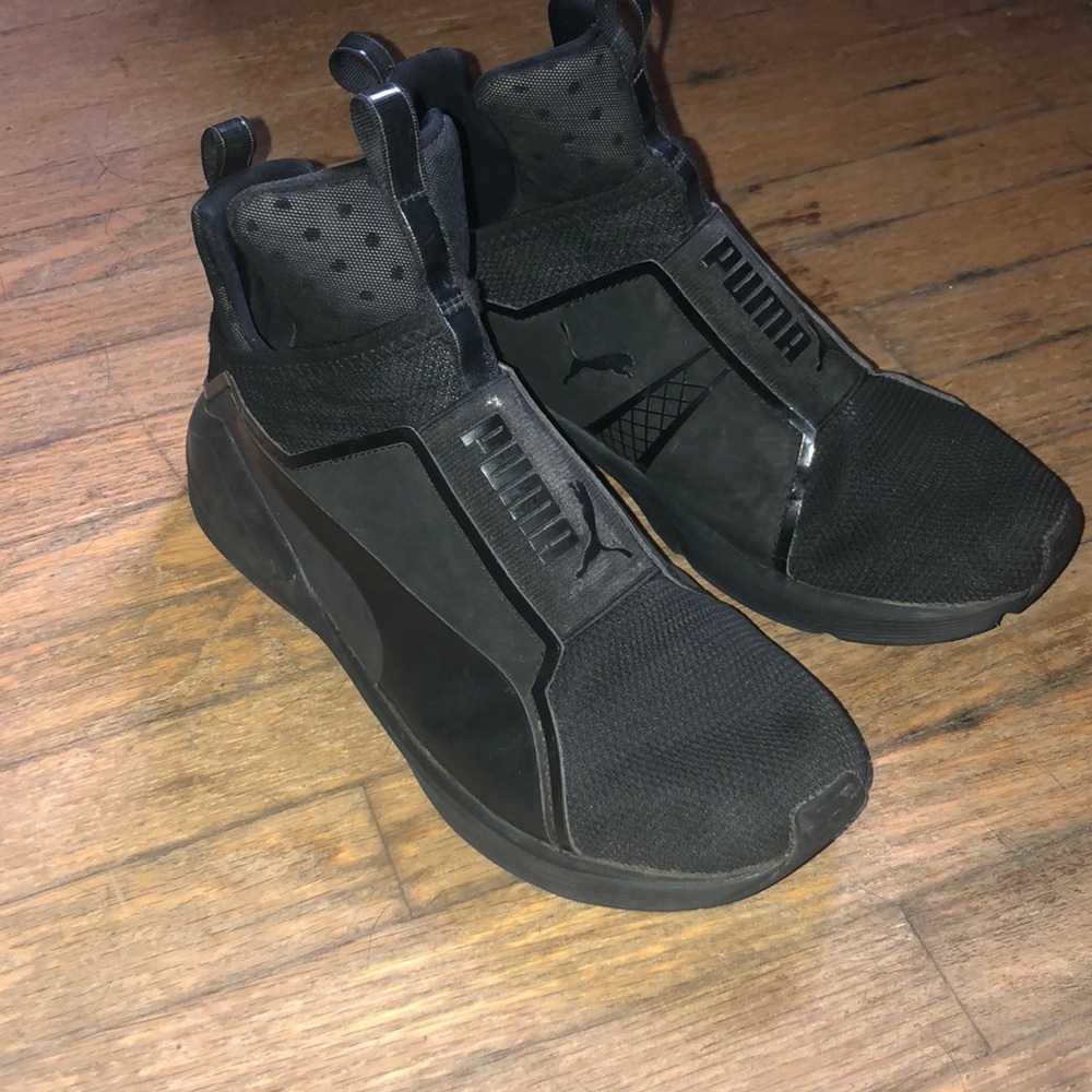 Puma Sneakers size 7